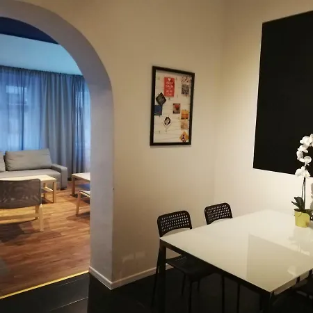 U Augusta Apartment