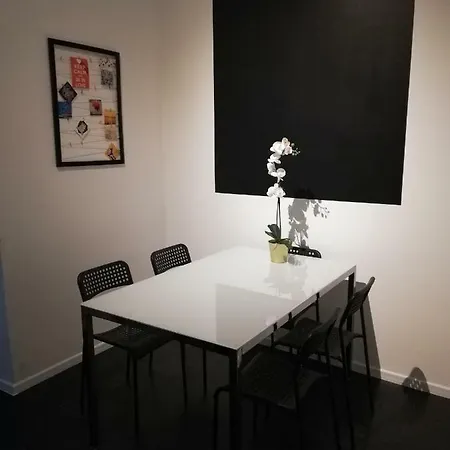 U Augusta Apartment